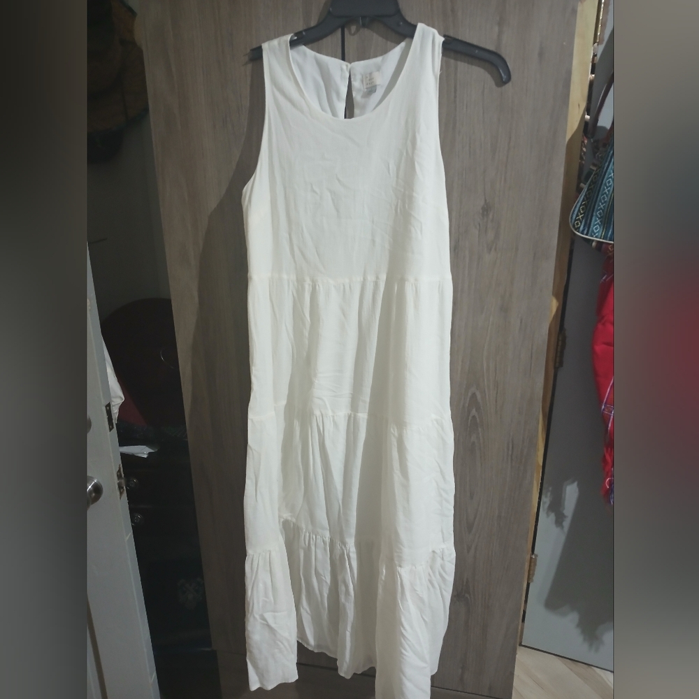 Women’s Off White/cream Sleeveless Tiered Maxi Dress